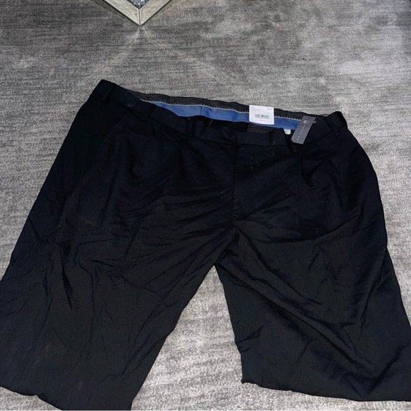 GS Perfect Fit Mens BNWT Big & Tall Black Dress Pants $78 Traditional Fit 54x32 - Picture 1 of 3